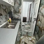 Nina Apartment *